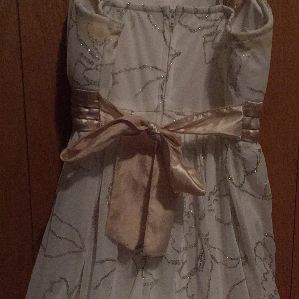COPY - Girl’s Christmas Dress - Picture 4 of 8